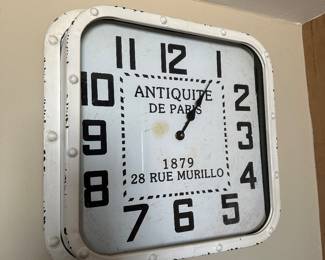 Wall clock