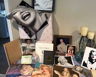 Marilyn Monroe treasures.....