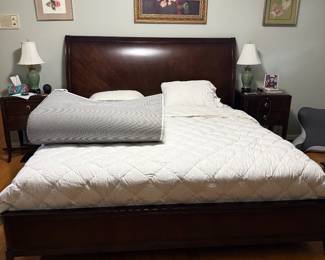 Solid Wood King Sleigh Bed Set 