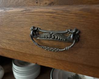 Cabinet detail