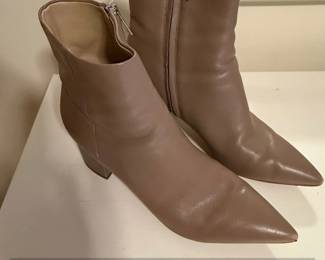 Marc Fisher LTD Womens Pointed Toe Leather Ankle Boots