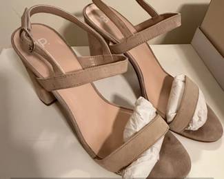 BP. Womens Lula Lea Blush Suede Block Heel Sandals