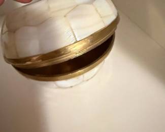 Vintage Mother of Pearl Inlaid Apple Trinket Box second image