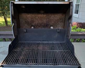 Weber Genesis II LX Gas Grill third image