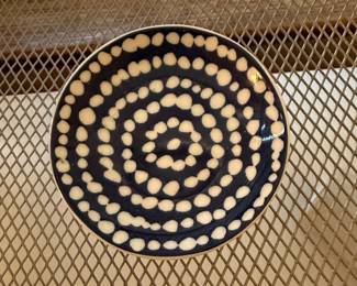 HM Swirl Pattern Ceramic Plate