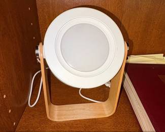 Modern Foldable LED Lantern Lamp with Wood Base