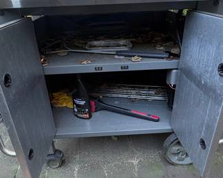 Weber Genesis II LX Gas Grill fifth image