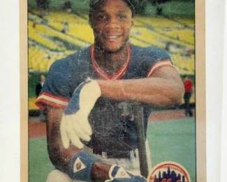 1984 Fleer Darryl Strawberry Rookie Card - THE CASE IS SCRATCHED IN THE PHOTOS