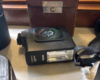 Sunpak Auto 211 Vintage Camera Flash