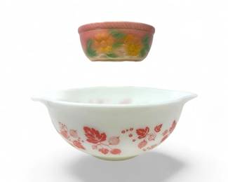 87 VintageHullStyleSunglowPotteryPyrexGooseberryMixingBowls