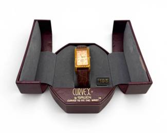 131 VintageGruenCurvexSwissMadeWristwatchNewinDisplayBox