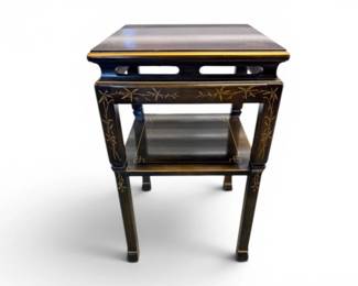 31 DrexelHeritageInlaidWoodEndTablewLowerShelf