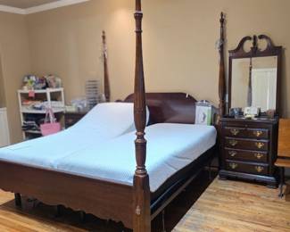 King Size adjustable bed in great condition