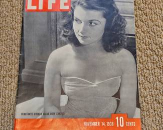 Lot #B17 - Vintage LIFE Magazine November 14, 1938 Featuring Debutante Brenda Diana Duff Frazier