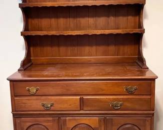 Pennsylvania House Colonial Style Hutch