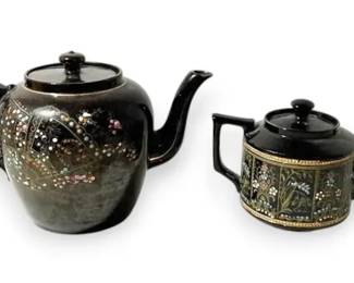 Japanese Moriage Teapots