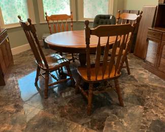 Tell City Solid Maple Dining Set