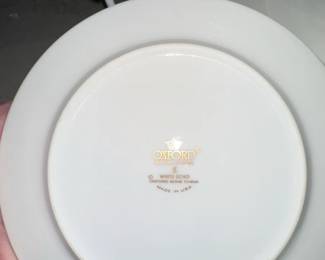 Oxford White Echo Plate
