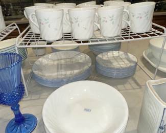 Corelle Pink Trio Dinnerware Set