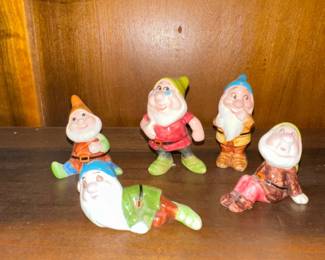 Vintage Walt Disney Snow White Seven Dwarfs Ceramic Figurines