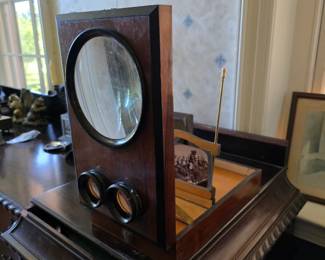 Antique French Graphoscope.