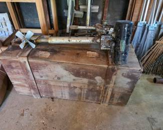 British Sea Gull 3hp outboard boat motor 3JPL collectible 4 blade featherweight with original shipping crate