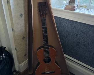 Washburn New Model 1897 Style Parlor Guitar