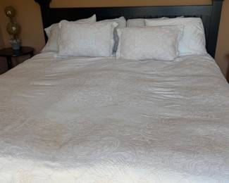 Beautiful bedspread shams and dust ruffle