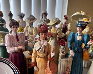 Avon figurines