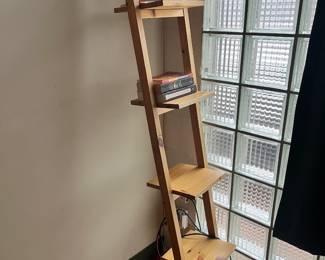 bookshelf