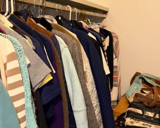 Items Located In The 2nd Bedroom (MASTER)