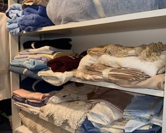 Items Located In The 2nd Bedroom (MASTER)