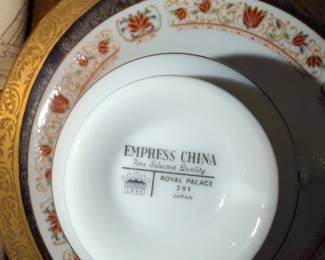Items Located In The Dining Room