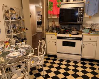 Items Located In The Kitchen