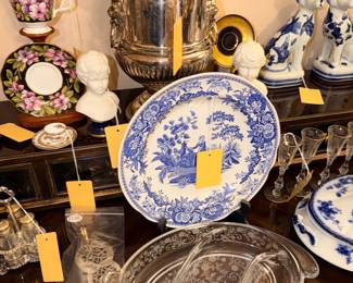 Items Located In The Dining Room