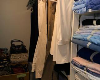Items Located In The 2nd Bedroom (MASTER)
