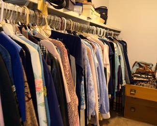 Items Located In The 2nd Bedroom (MASTER)
