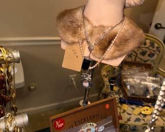Items Located In The 2nd Bedroom (MASTER)