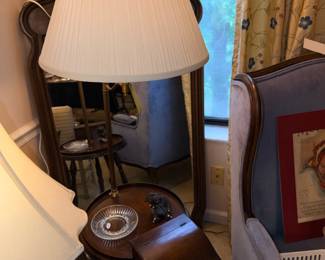 Items Located In The 2nd Bedroom (MASTER)
