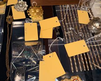 Items Located In The 2nd Bedroom (MASTER)