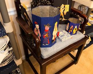 Items Located In The Dining Room