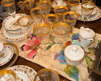 Items Located In The Dining Room