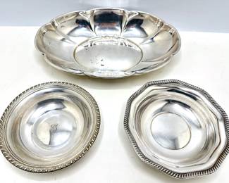 3 Vintage English Sterling Silver Bowls (17 Ounces) Lot #: 2