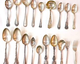 19 Assorted Sterling Silver Cutlery (Total Weight 23 Ounces) Lot #: 13