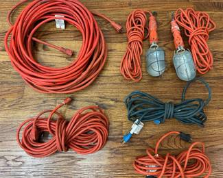 2 Caged Construction Trouble Lights & 4 Industrial Extension Cords Lot #: 125