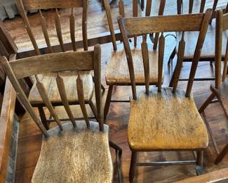 Set of 5 kitchen chairs