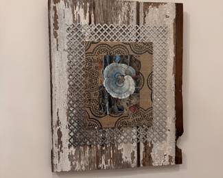 F46 - $20. 1 Available. Shabby Chic Photo Frame. Holds a 5" x 7" photo. Frame is 16" x 20" approximately.
