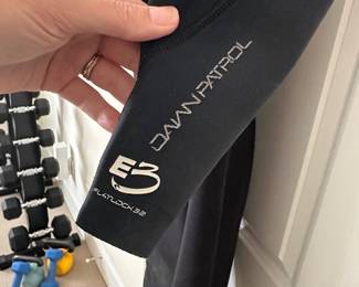 F51 - $75. Dawn Patrol E3 Wetsuit. Play Lock 32. ( I can't find a size on this one but my guess is a medium)