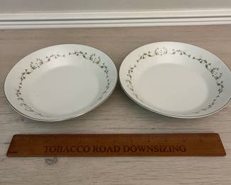 F57 - $75. "Elegance". Sheffield Fine China from Japan "502T". Service for 12+ extras.