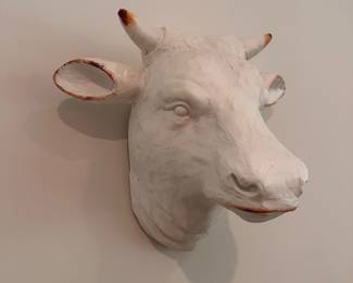 F41 - $40. Cows Head Bust. Measures 16" wide x 13" tall x 10" deep.